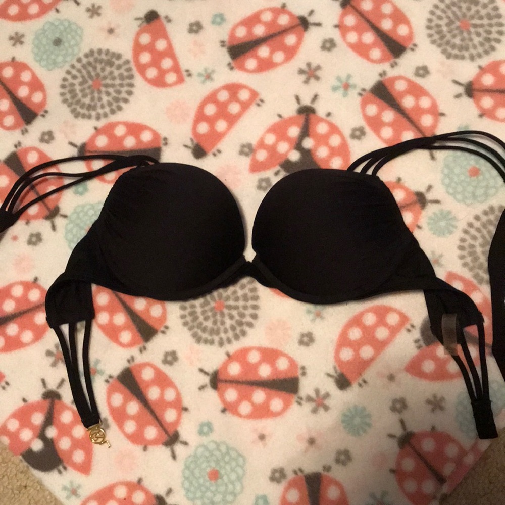 Victoria’s Secret Super Push-Up Bikini Top
